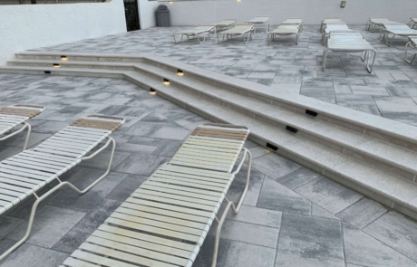 santa-rosa-beach-pavers-pool-decks-with-steps-1 (1)
